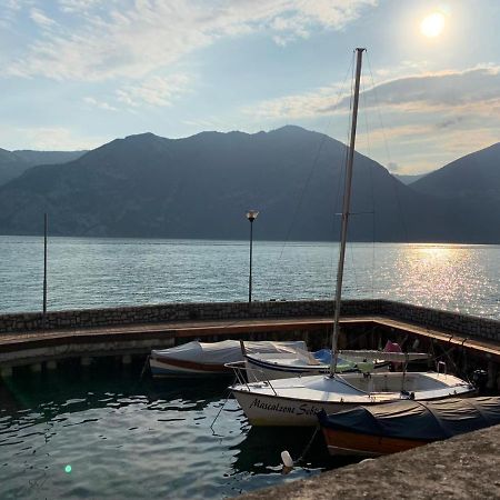 Al Porticciolo - Casa Vacanze Marone Buitenkant foto