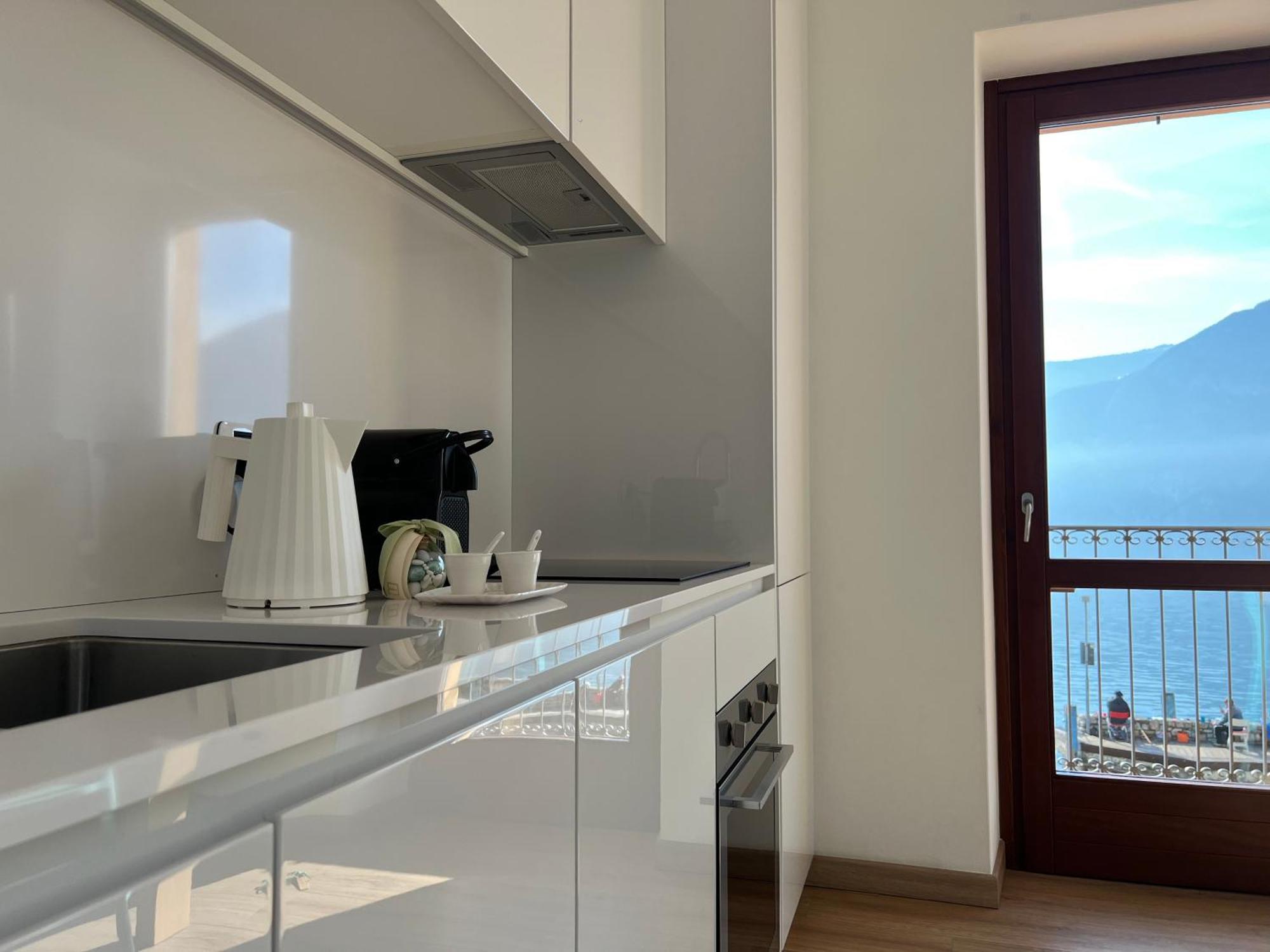 Al Porticciolo - Casa Vacanze Marone Buitenkant foto